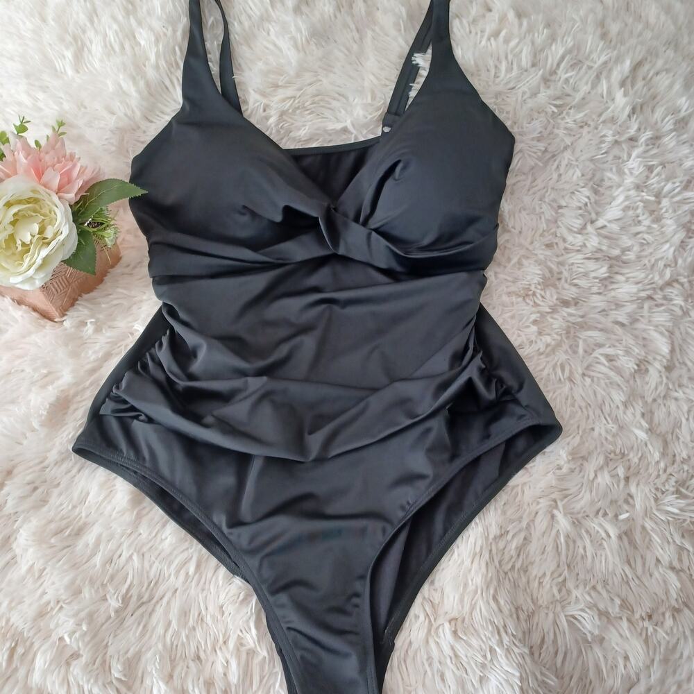 Swimsuits for All Ruched Twist Front One Piece Swimsuit Tummy Control Size 22